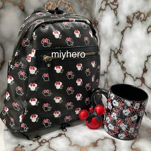 Disney Minnie Mouse Backpack and Minnie Mouse mug with unbranded bag charm NEW